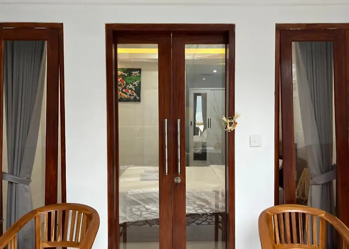 Gusti Room II