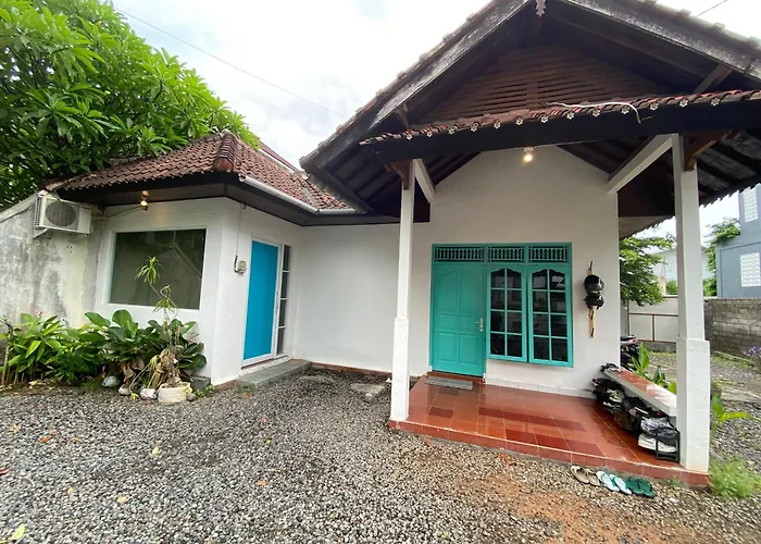 Hijau Hostel