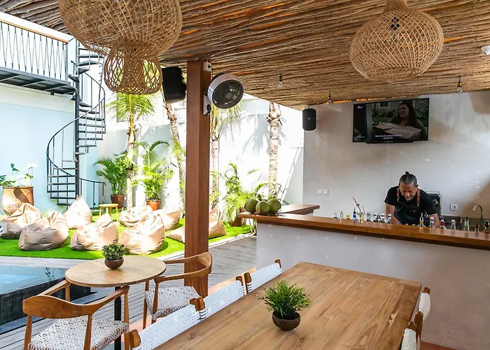 Coco & Pineapple Pants Hostel