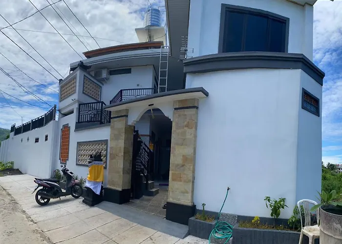 Darren Hostel