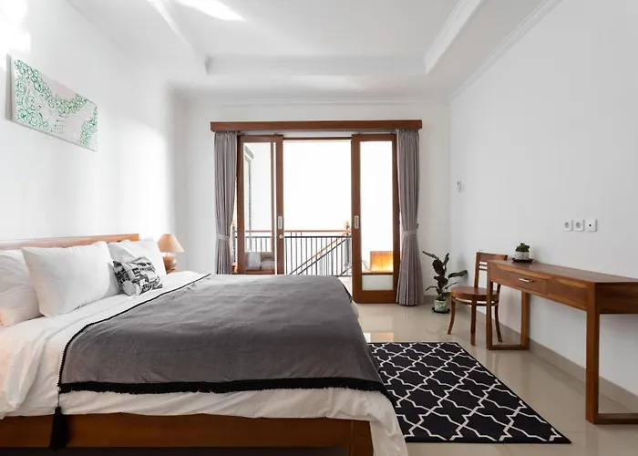 Phoenix Bed And Breakfast 8