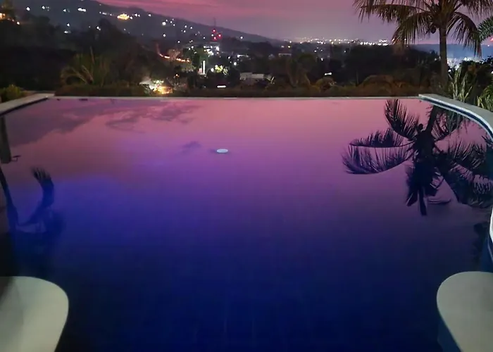 Private Full Villa - The Dharma Lovina Mountain, Sea & Sunset View