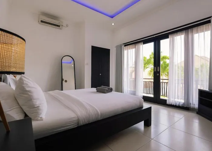 Nadina Villa In Canggu