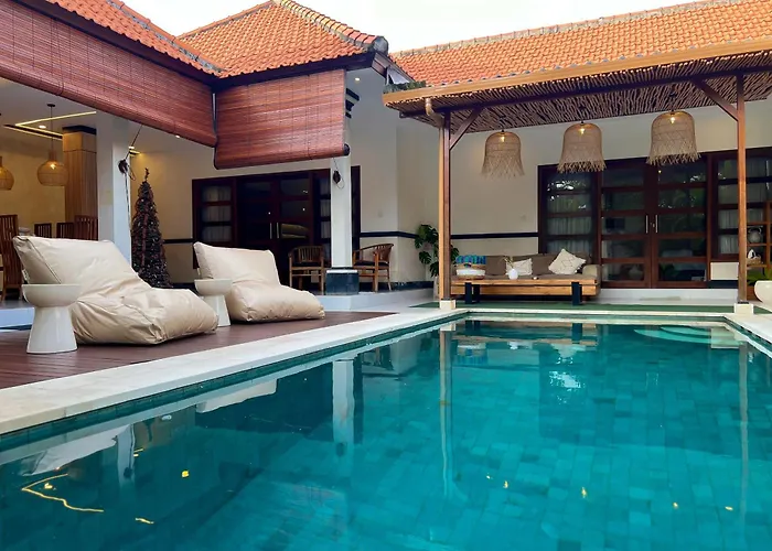 4Bedroom - Kamaya Villa In Center Of Seminyak