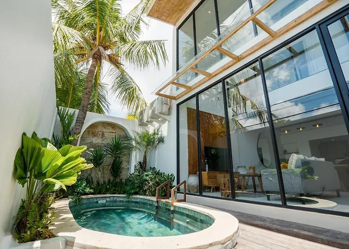 Villa Casa Goya - Lofty Pool Villa Near The Beach In Vibrant Legian