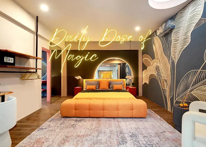 Canggu Brand New 6Bed Villa! Best Location! A Step-Free Design Highlight For Families & Friends