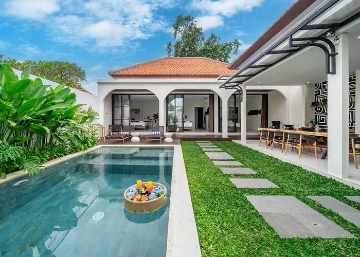 Brand New 4Bdr Villa - Cozy And Stylish - Canggu With Breathtaking Stunning View