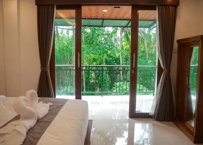 House Of Semar Sari