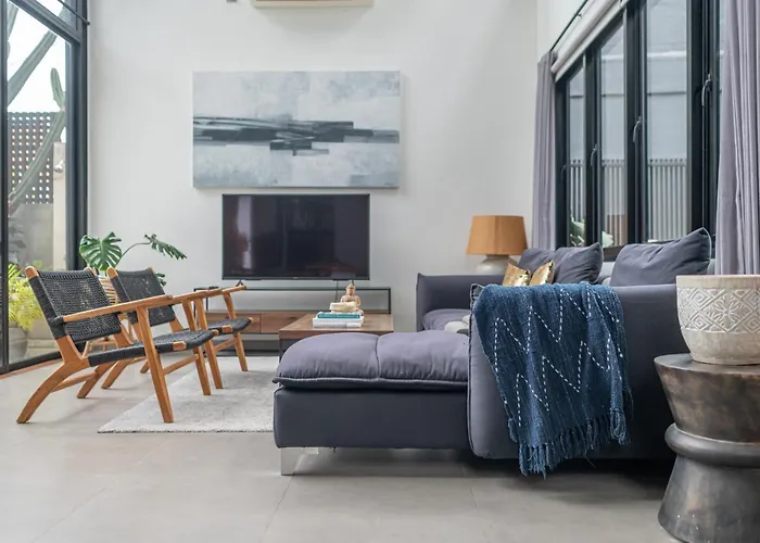 Villa Greta, Pererenan By Bali Villa Property Mgmt