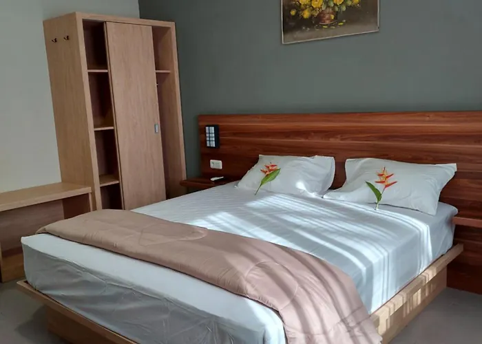 Yellow Guest House