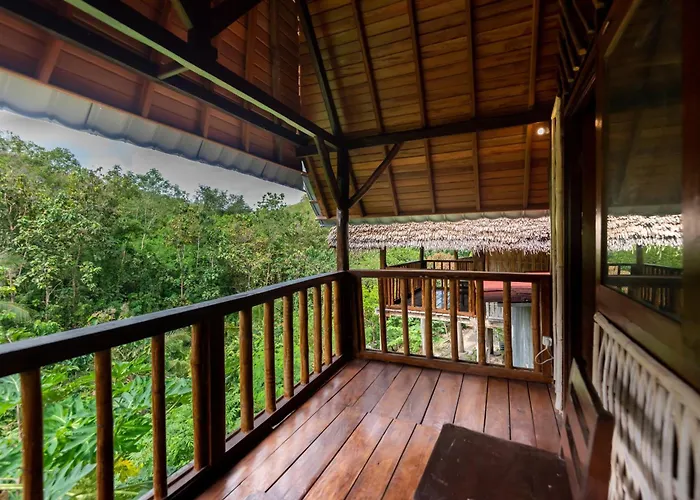 Penida Bird Sanctuary Camp