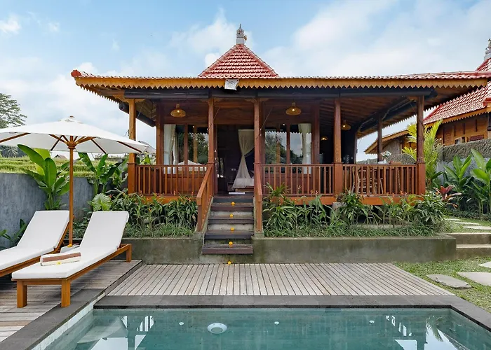 Casa Wooden Villa
