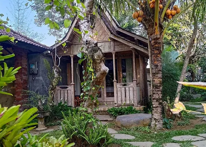 Tangkas Wooden House