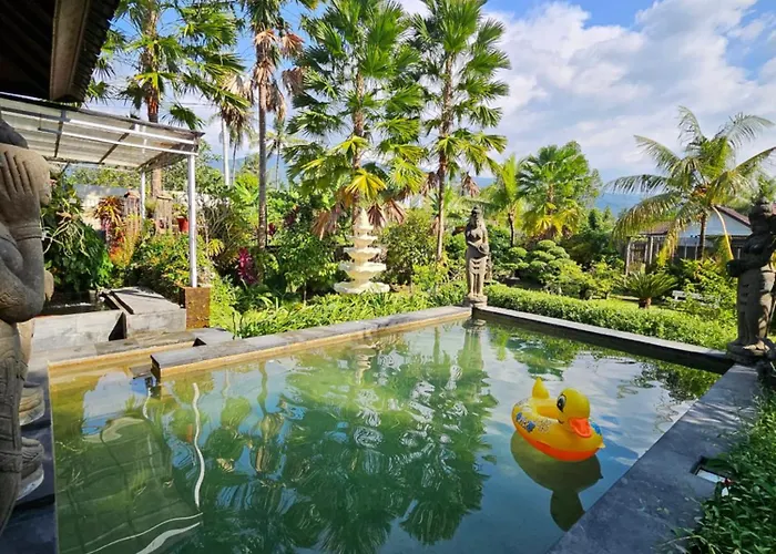 Nirun Garden Villa - Balinese Traditional House In North Bali