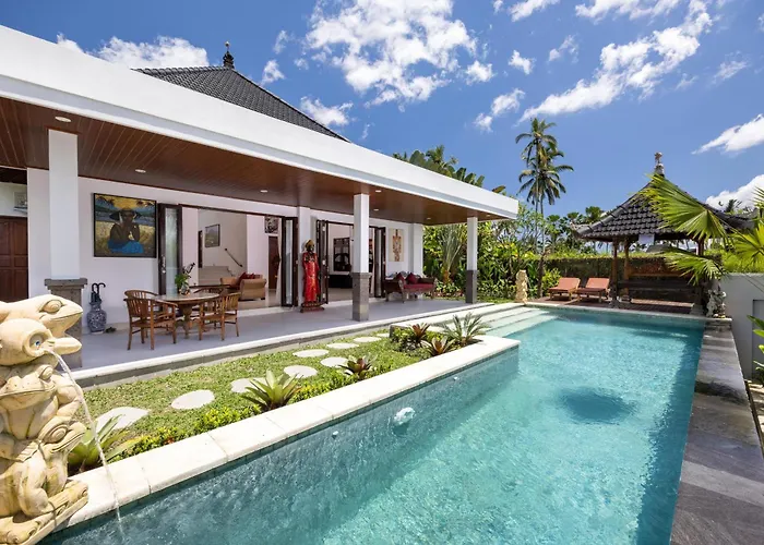 Romantic Cozy Three Bedroom Jungle View Villa In Ubud