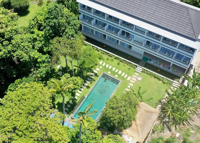 Mahamustika Riverside