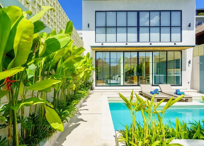 New Amazing 3Br Villa In The Heart Of Seminyak
