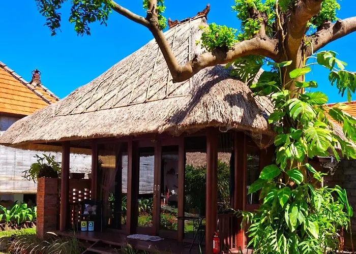 Ketewel Bed And Breakfast Kshanti Room