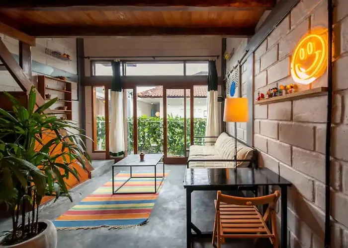 Surf Loft With Private Kitchen And Shared Pool Canggu