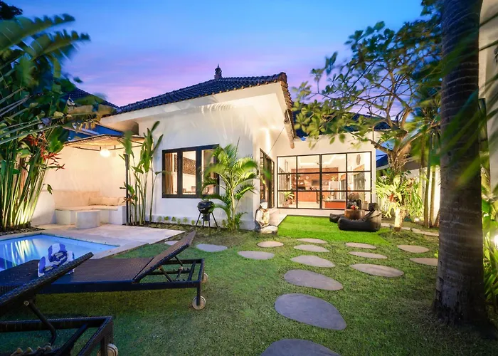 *Villa Sari*Closed Livingroom*Near Beach*Canggu*