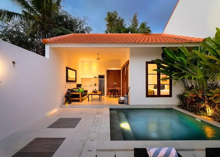Gorgeous 1 Bed Pool Villa, Walk To Beach, Shops