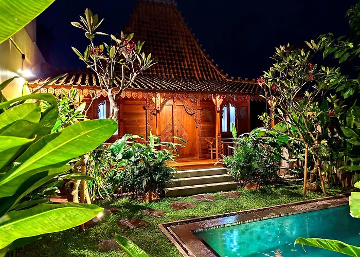 Na Uli Villa Renon