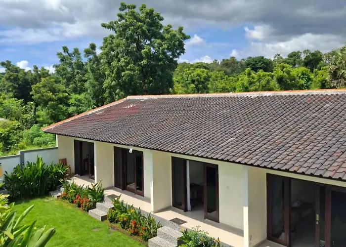 Home Stay Me'Sari Tulamben