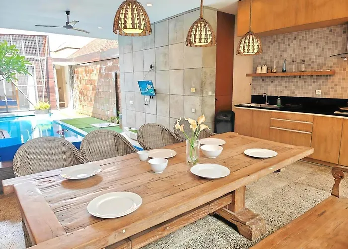 Large Villa Jimbaran With Pool & Wifi By 2Ndhome
