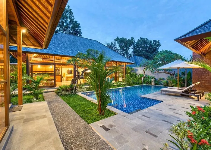 Lumira Villa 4Br Tropical Retreat In Uluwatu