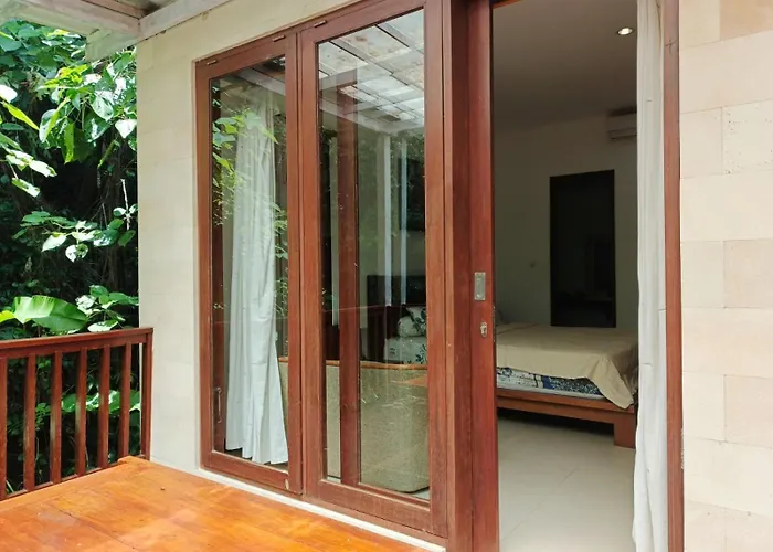 Malathi Green View House With Shared Pool