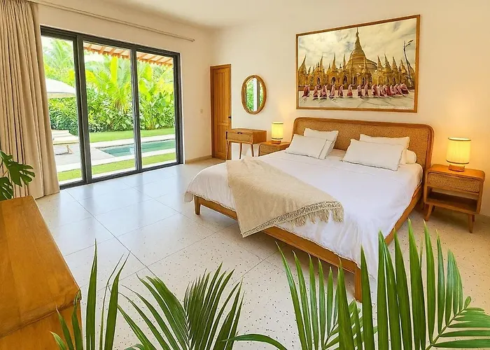 Luxury 2 Bedroom Tropical Villa