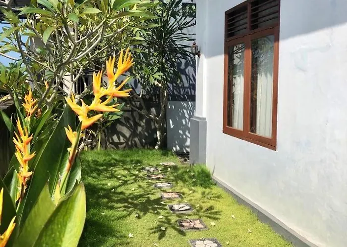 Zoe House