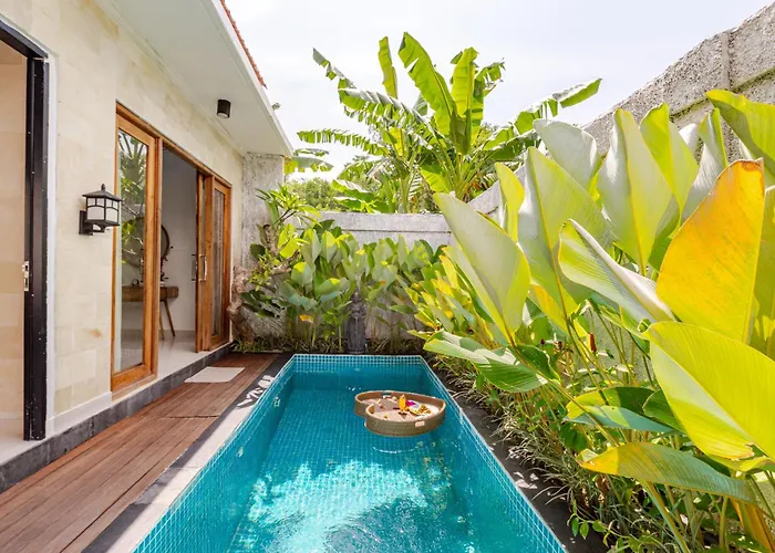 Layana Nusa Private Villa