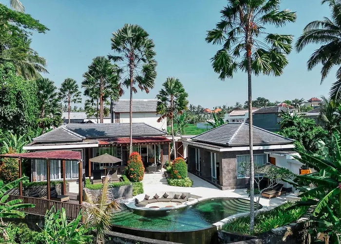 Coconut Grove 3Br Villa Pool Ubud