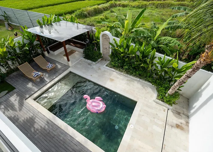Charming Minimalist 2-Bedroom Villa With Private Pool