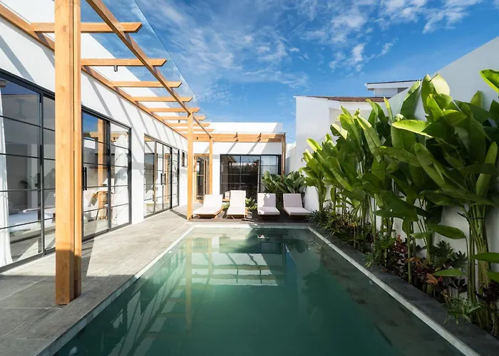 Villa Onyx - Nyang Nyang By Yolla Hospitality