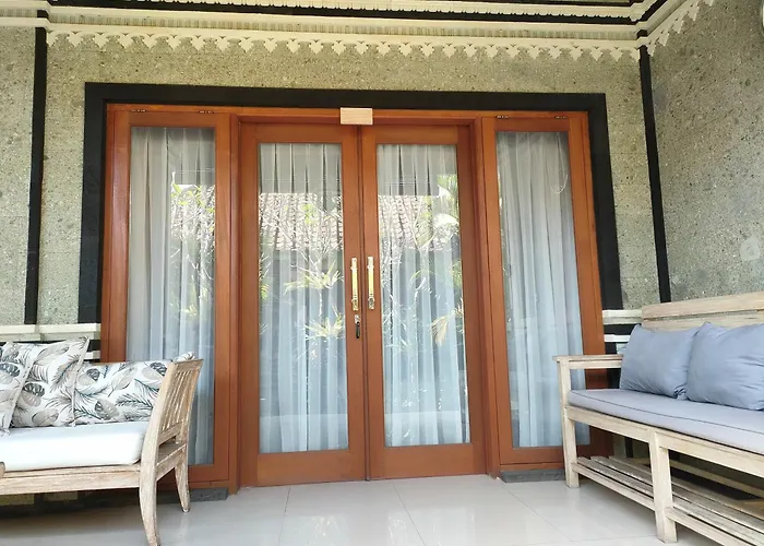 Candra Surf Homestay