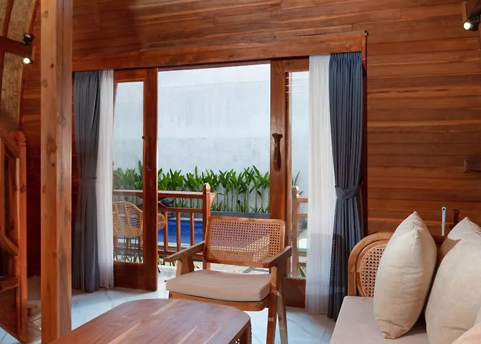 Luh Adi Villa 3, Modern Balinese Wooden House Close To Uluwatu