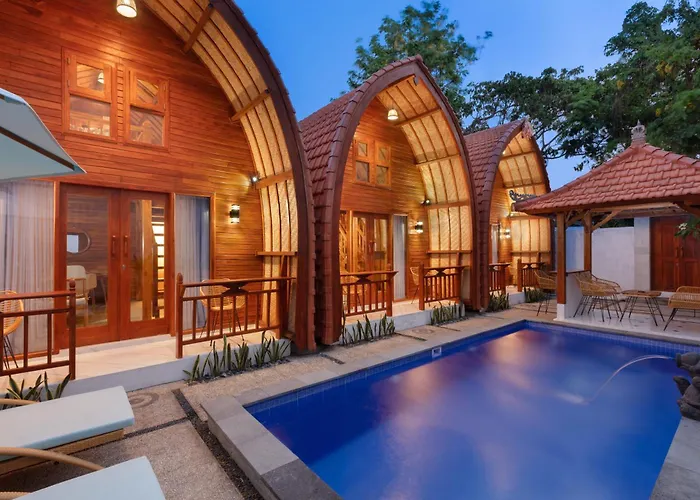Luh Adi Villa 1, Balinese Wooden House in Uluwatu