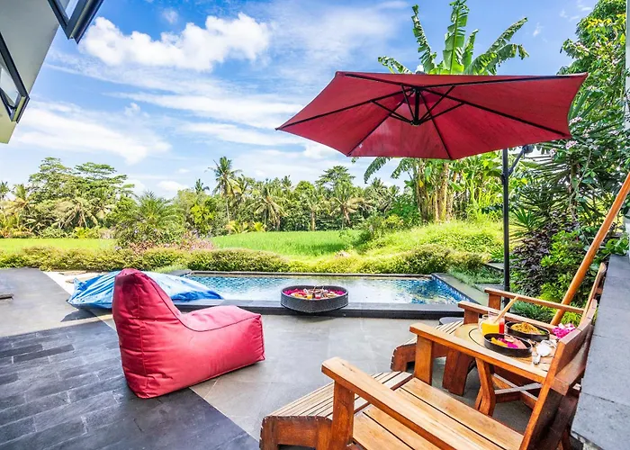 Maple Ridge Ubud Villas With Rice Field View