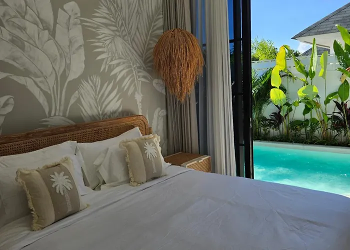 White Shell Villas