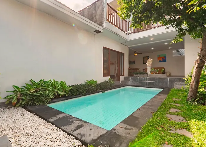 Baliwatchi Villa With Kitchen, Wi-Fi And Pool