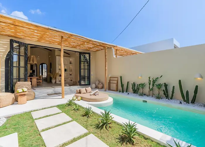 Casa Mimosa - 2Br Mediterranean Villa-Getaway Near Beach&Cafes