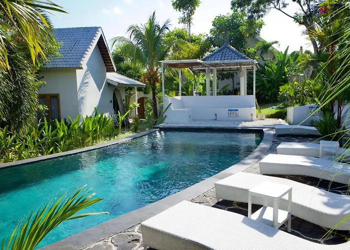 Sun And Moon Bungalow Village