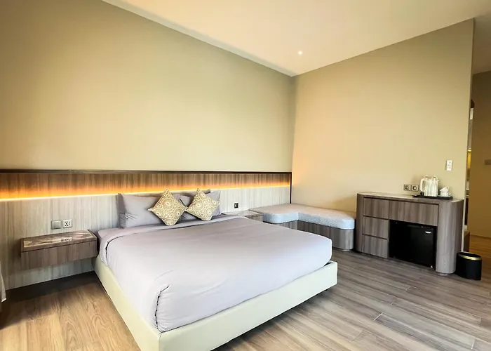 Walk To Top Cafes & Beach Modern Suite Nova 1