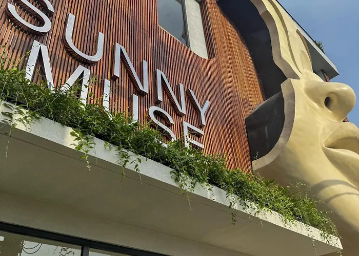 Sunny Muse By Betterplace