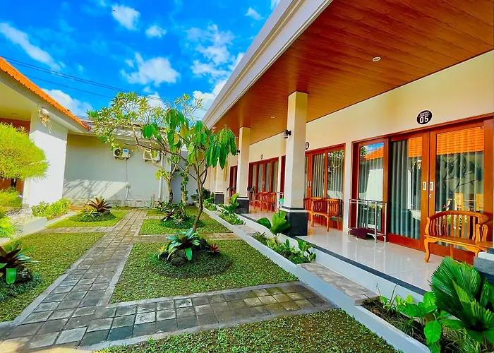 Santika Home Stay