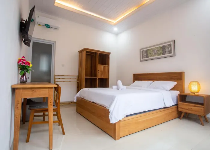 Full Moon Home Stay
