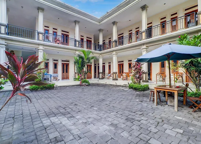 Collection O Budget Door Legian Inn @Poppies Road