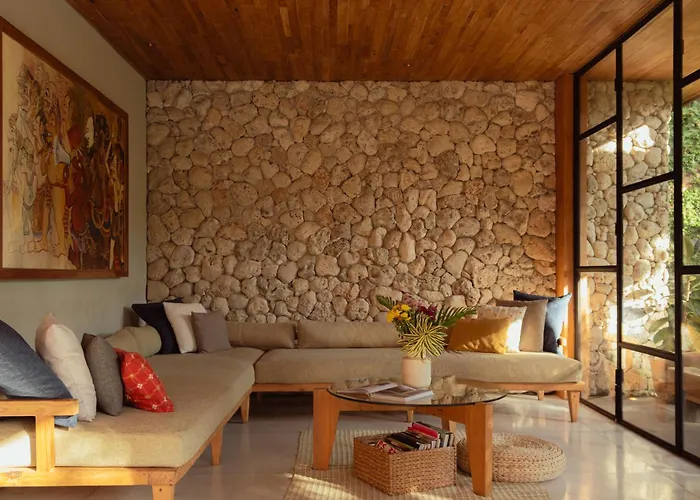Ola House Uluwatu Bespoke 2 Bedroom With Salt Water Pool 10 Minutes To Best Beaches